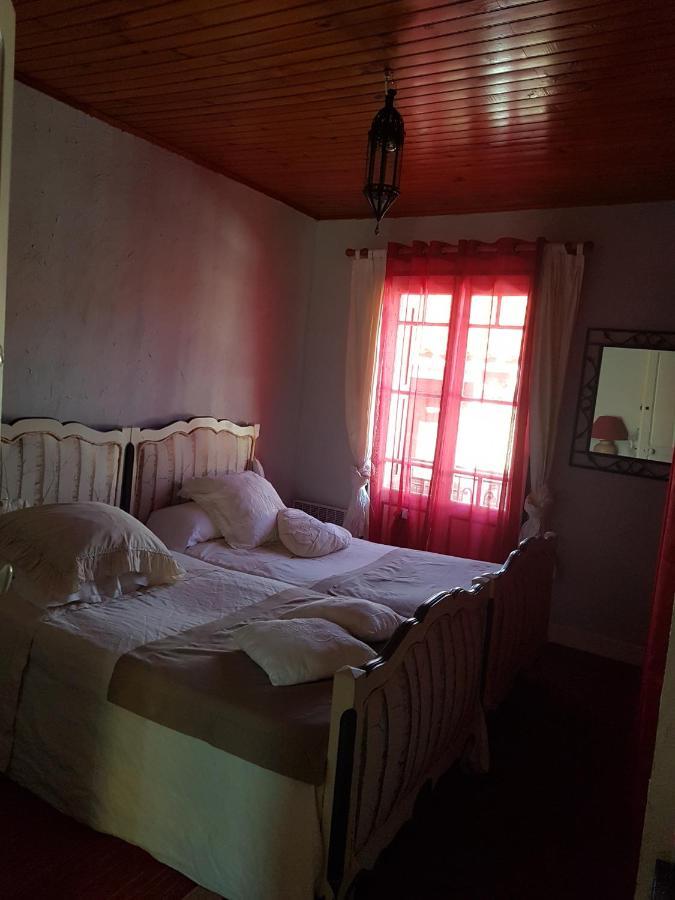 Chez Vivi Bed & Breakfast Ria Bagian luar foto
